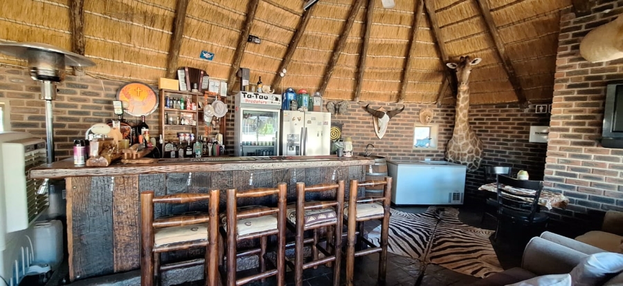 6 Bedroom Property for Sale in Zeerust North West